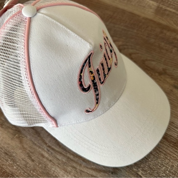 Juicy Couture White Trucker Cap main image 6
